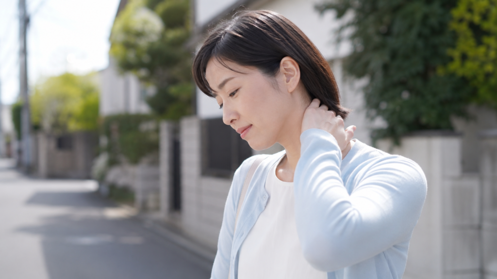 首の痛み 事故01